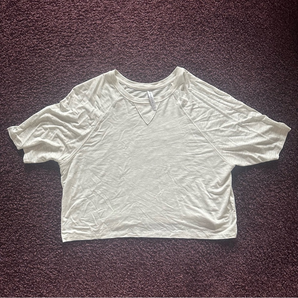 Fabletics Cream Short Sleeve Tee